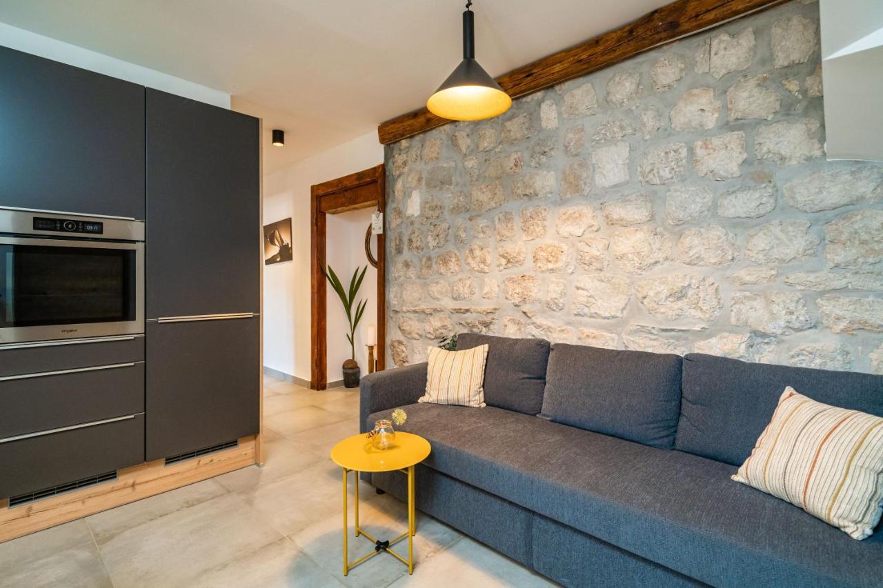 Stone Oasis Vito Apartment *