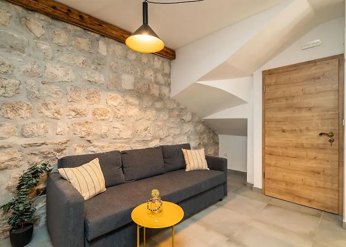 Stone Oasis Vito