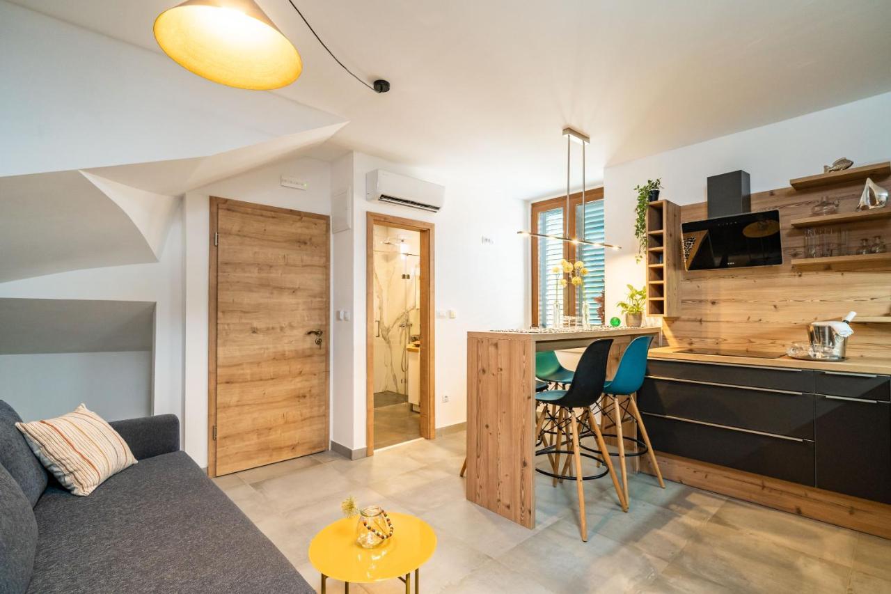 Apartment Stone Oasis Vito