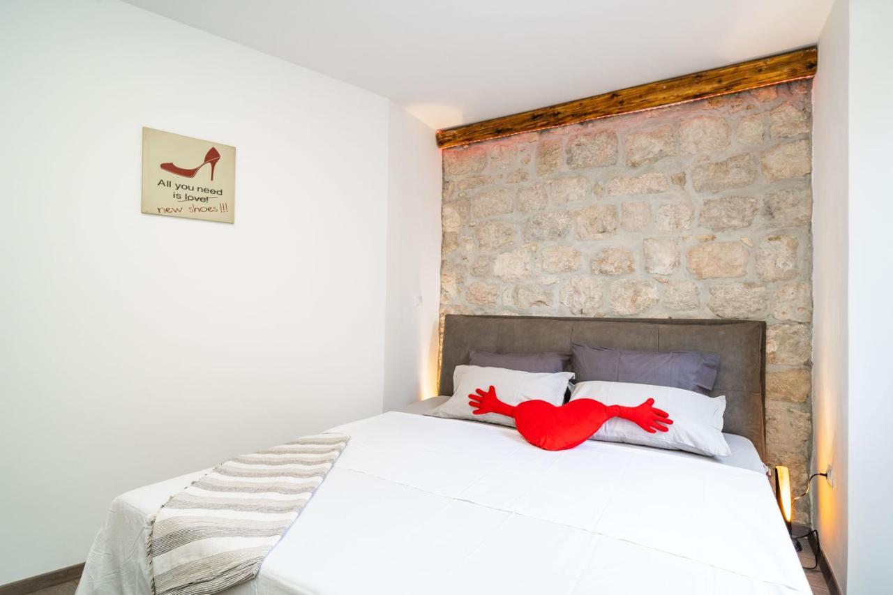 Stone Oasis Vito Apartment *